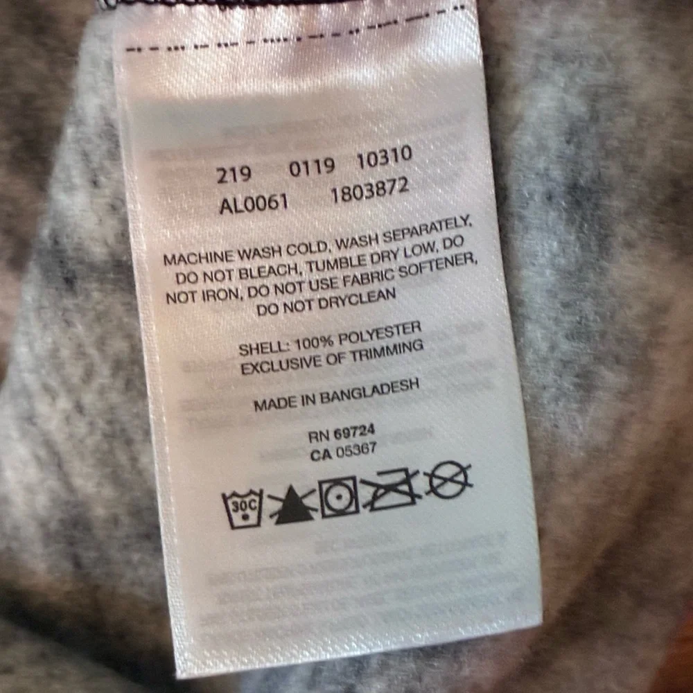 Columbia Black and White Plaid Turtleneck Sweater, Size S - Picture 8 of 10